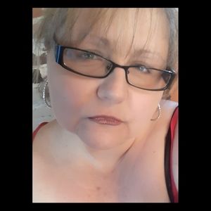 Meet your Posher, Rhonda